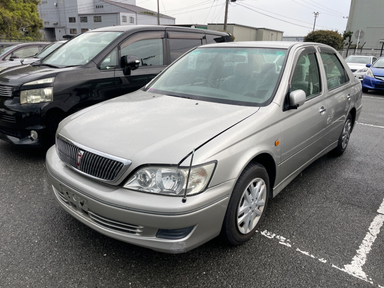 トヨタ ビスタ Ref:SP381958 2/17